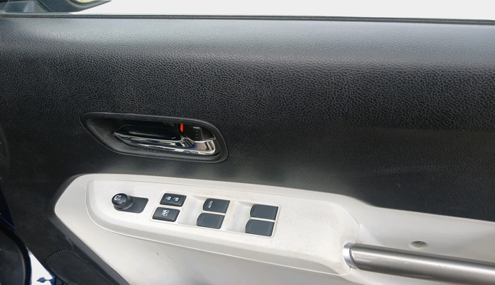 2019 Maruti IGNIS DELTA 1.2 AMT, Petrol, Automatic, 43,716 km, interior