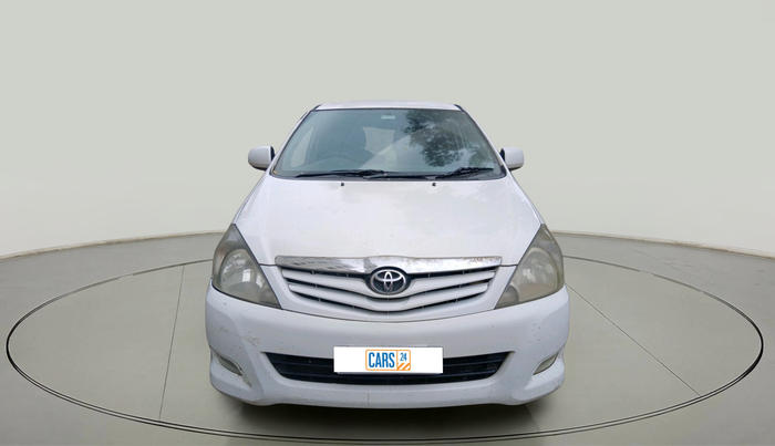 2010 Toyota Innova 2.5 G4 7 STR, Diesel, Manual, 1,75,848 km, exterior