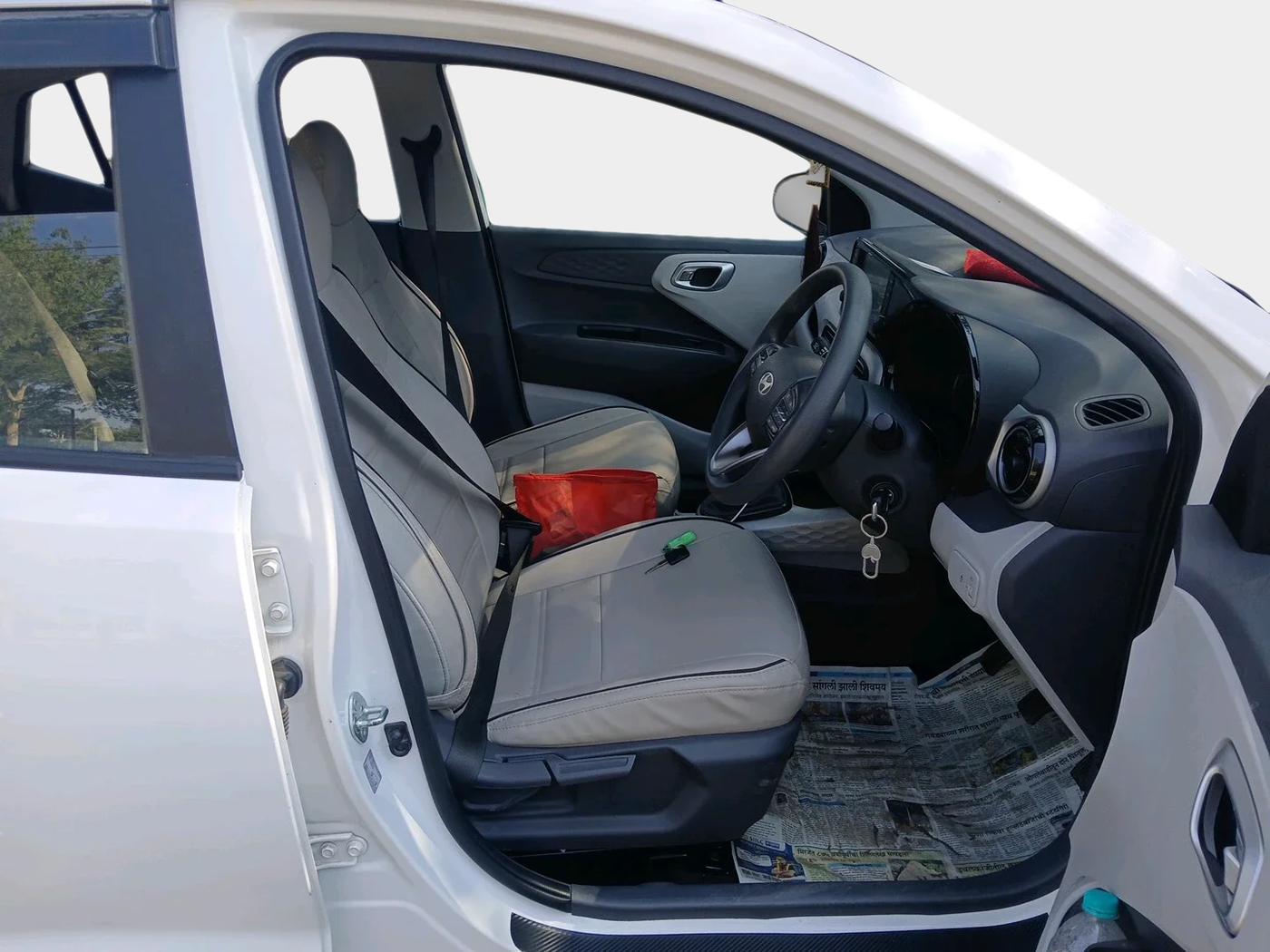 2023 Hyundai GRAND I10 NIOS SPORTZ 1.2 KAPPA VTVT, Petrol, Manual, 24,600 km, interior