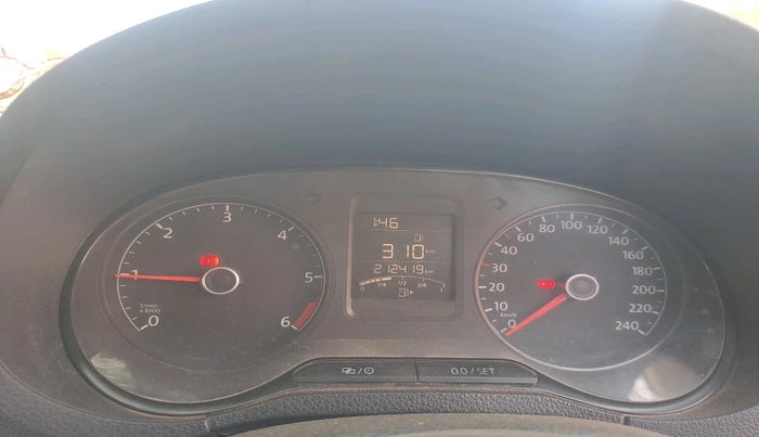 2016 Volkswagen Ameo HIGHLINE1.5L, Diesel, Manual, 2,12,419 km, interior