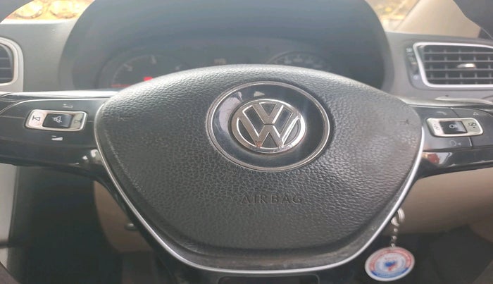 2016 Volkswagen Ameo HIGHLINE1.5L, Diesel, Manual, 2,12,419 km, interior