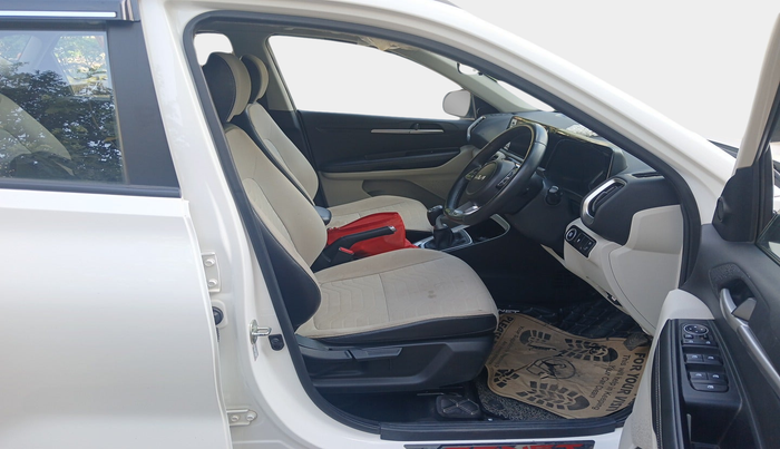 2023 KIA SONET HTX Anniversary Edition 1.5 iMT, Diesel, Manual, 35,399 km, interior