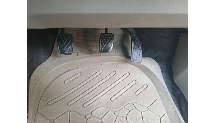 2014 Maruti Swift Dzire ZDI, Diesel, Manual, 3,86,903 km, interior