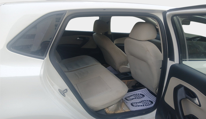 2010 Volkswagen Polo COMFORTLINE 1.2L PETROL, Petrol, Manual, 76,984 km, interior