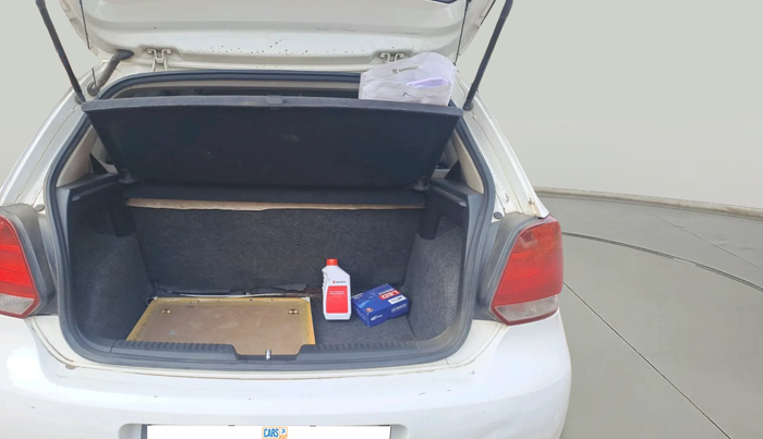 2013 Volkswagen Polo COMFORTLINE 1.2L, Diesel, Manual, 2,01,412 km, exterior