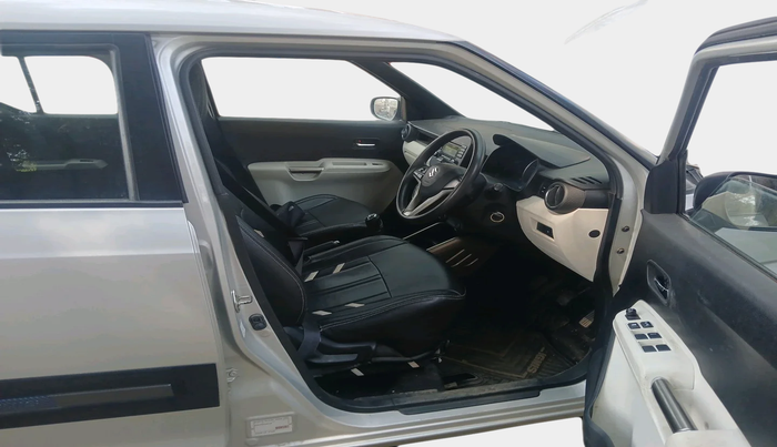 2018 Maruti IGNIS DELTA 1.2, Petrol, Manual, 13,134 km, interior