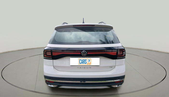 2024 Volkswagen TAIGUN COMFORTLINE 1.0 TSI MT, Petrol, Manual, 5,760 km, exterior