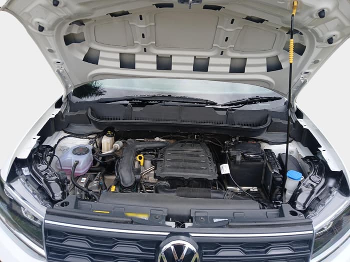 2024 Volkswagen TAIGUN COMFORTLINE 1.0 TSI MT, Petrol, Manual, 6,000 km, exterior