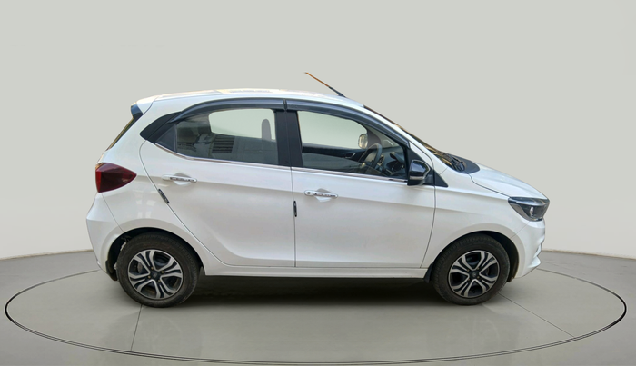 2024 Tata Tiago XZ PLUS CNG, Petrol, Manual, 10,981 km, exterior