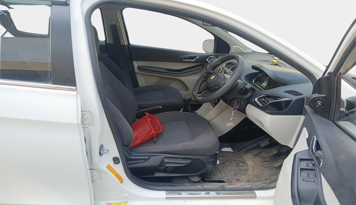 2024 Tata Tiago XZ PLUS CNG, Petrol, Manual, 10,981 km, interior