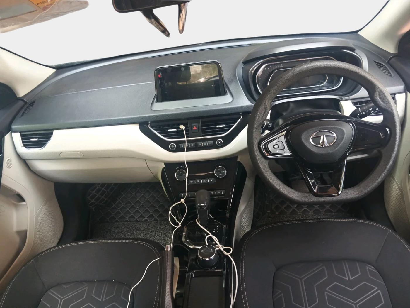 2020 Tata NEXON XZA PLUS PETROL, Petrol, Automatic, 46,709 km, interior