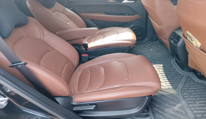 2021 MG HECTOR PLUS SHARP 1.5 PETROL TURBO DCT 6-STR, Petrol, Automatic, 37,474 km, interior