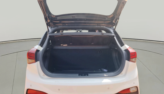 2019 Hyundai Elite i20 SPORTZ PLUS 1.2 DUAL TONE, Petrol, Manual, 30,531 km, exterior