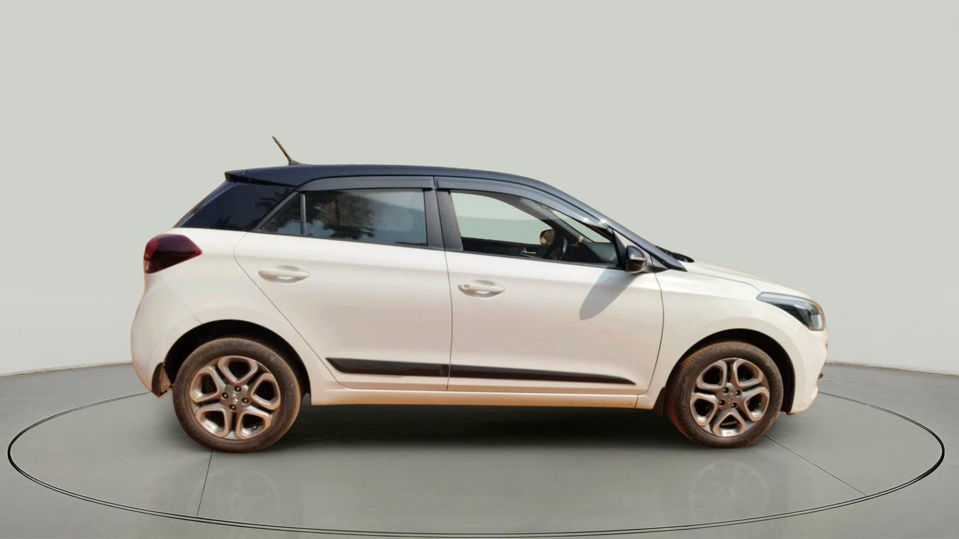 2019 Hyundai Elite i20 SPORTZ PLUS 1.2 DUAL TONE, Petrol, Manual, 30,531 km, exterior