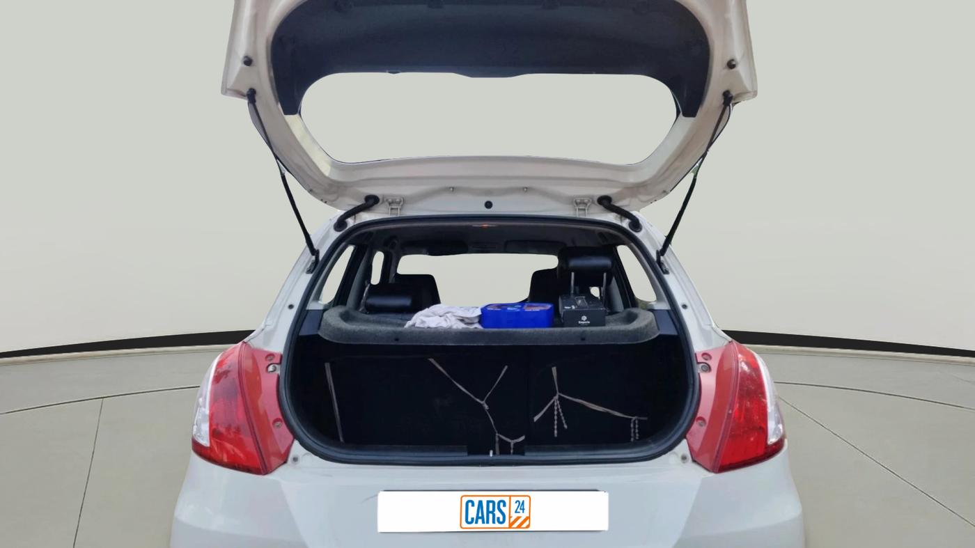2014 Maruti Swift ZXI, Petrol, Manual, 1,16,050 km, exterior
