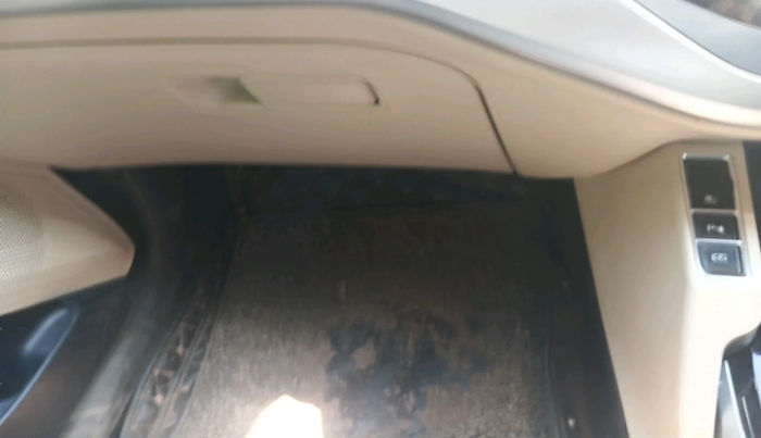 2022 KIA CARENS LUXURY PLUS 1.5 DIESEL AT 7 STR, Diesel, Automatic, 88,514 km, interior