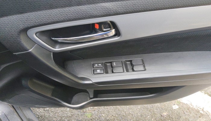 2022 Maruti Vitara Brezza ZXI PLUS DUAL TONE, Petrol, Manual, 28,576 km, interior