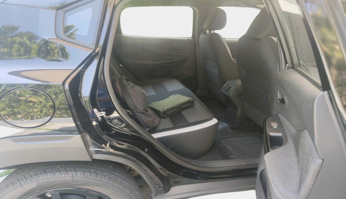 2024 Nissan MAGNITE XV CVT TURBO KURO EDITION , Petrol, Automatic, 2,677 km, interior