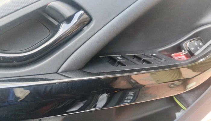 2025 Tata NEXON Creative Plus S 1.2 Revotron 6MT Dark Edition, Petrol, Manual, 7,841 km, interior