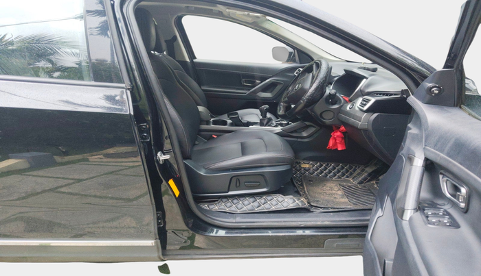 2020 Tata Harrier XZ PLUS 2.0L DARK EDITION, Diesel, Manual, 1,10,264 km, interior