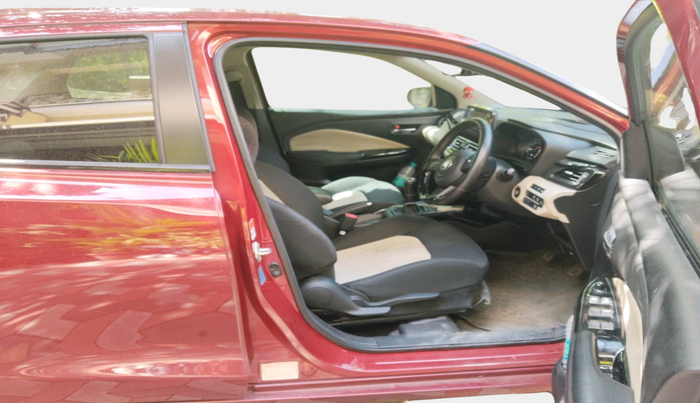 2022 Toyota Glanza V, Petrol, Manual, 75,391 km, interior