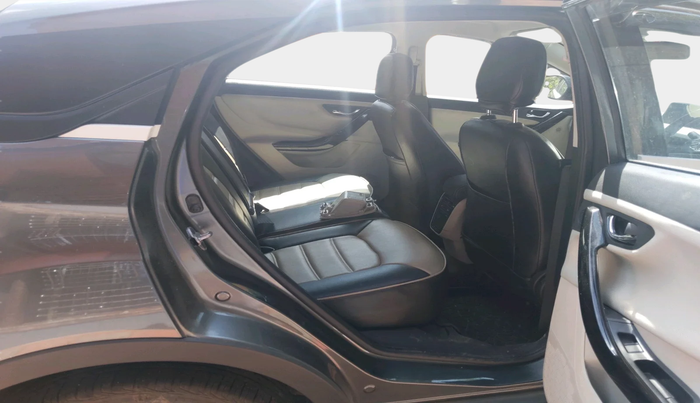 2023 Tata NEXON XZA PLUS PETROL, Petrol, Automatic, 15,431 km, interior