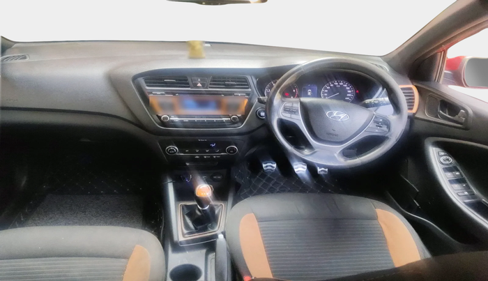 2015 Hyundai i20 Active 1.4 SX, Diesel, Manual, 1,17,784 km, interior