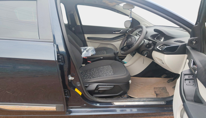 2022 Tata Tiago XZ PLUS PETROL, Petrol, Manual, 49,847 km, interior