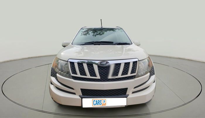 2014 Mahindra XUV500 W8, Diesel, Manual, 1,17,924 km, exterior