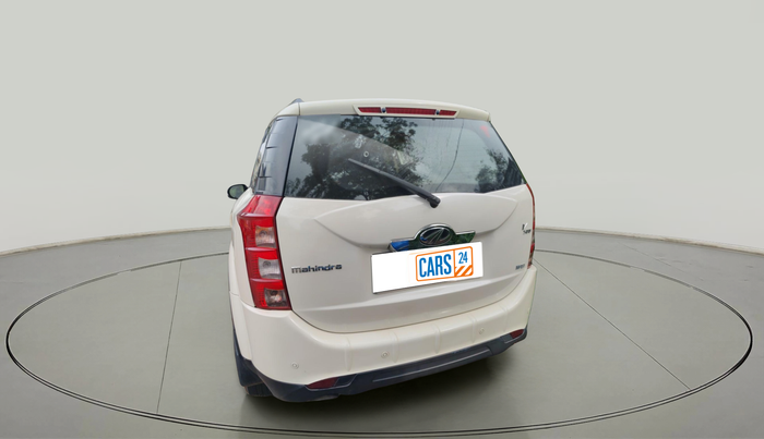 2014 Mahindra XUV500 W8, Diesel, Manual, 1,17,924 km, exterior