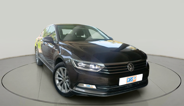 2018 Volkswagen Passat HIGHLINE DSG, Diesel, Automatic, 1,03,000 km, exterior