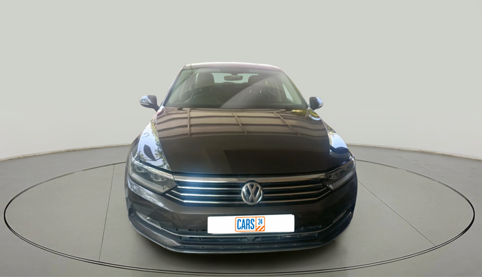 2018 Volkswagen Passat HIGHLINE DSG, Diesel, Automatic, 1,03,000 km, exterior