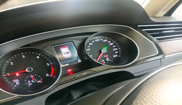 2018 Volkswagen Passat HIGHLINE DSG, Diesel, Automatic, 1,03,000 km, interior