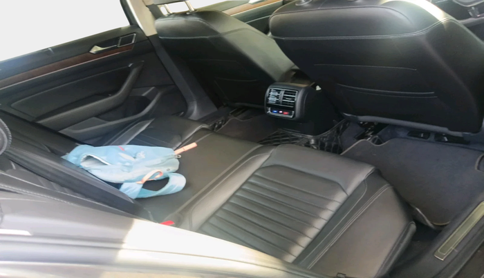 2018 Volkswagen Passat HIGHLINE DSG, Diesel, Automatic, 1,03,000 km, interior