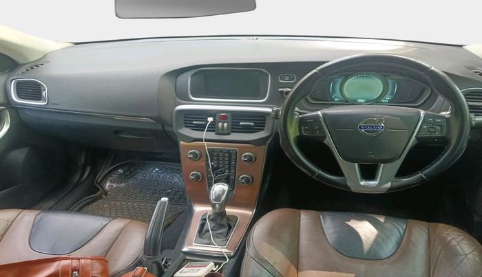 2013 Volvo V40 Cross Country D3, Diesel, Automatic, 94,593 km, interior
