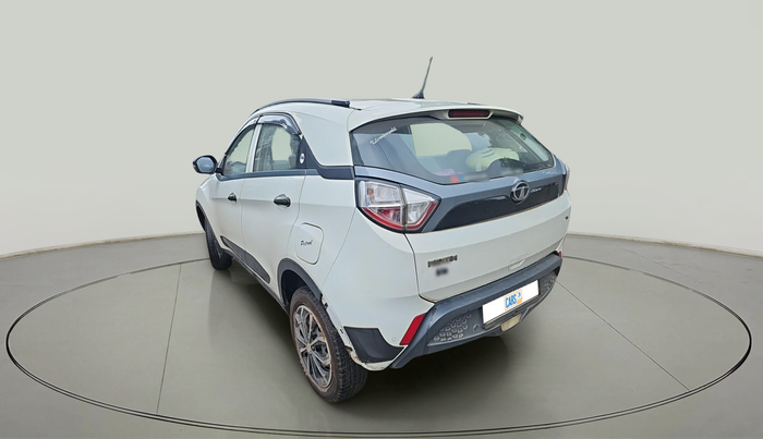 2018 Tata NEXON XM PETROL, Petrol, Manual, 86,748 km, exterior