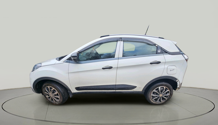 2018 Tata NEXON XM PETROL, Petrol, Manual, 86,748 km, exterior