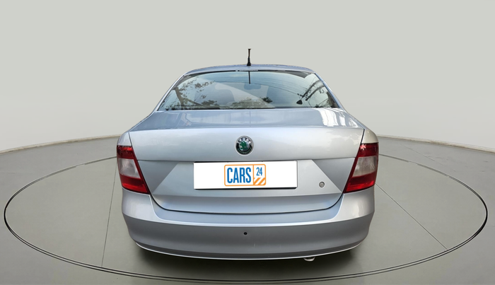 2012 Skoda Rapid 1.6 MPI ACTIVE, Petrol, Manual, 92,985 km, exterior