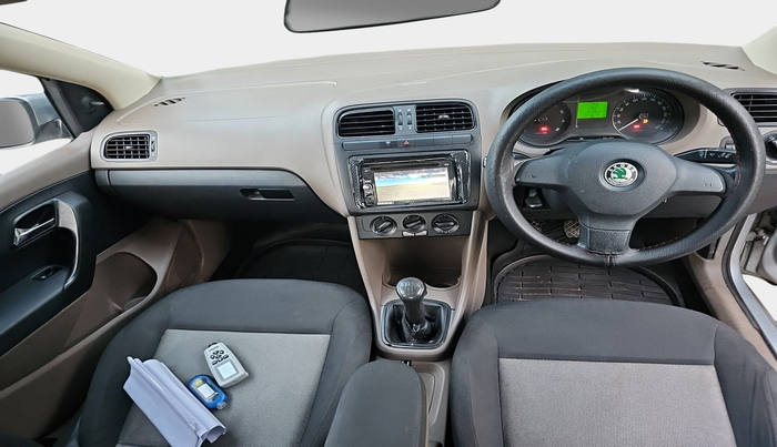 2012 Skoda Rapid 1.6 MPI ACTIVE, Petrol, Manual, 92,985 km, interior