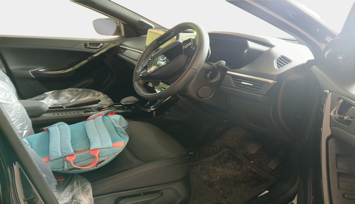 2024 Tata NEXON Fearless 1.2 Revotron 7DCA Dark Edition, Petrol, Automatic, 5,171 km, interior