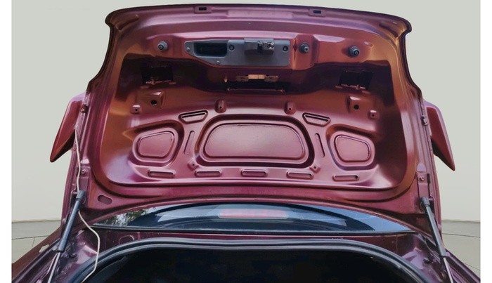 2016 Fiat Linea CLASSIC 1.4 L, Petrol, Manual, 63,843 km, exterior