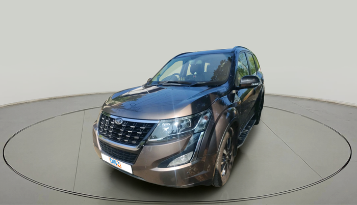 2018 Mahindra XUV500 W11, Diesel, Manual, 1,64,236 km, exterior