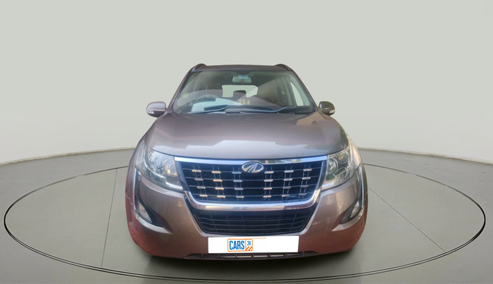 2018 Mahindra XUV500 W11, Diesel, Manual, 1,64,236 km, exterior