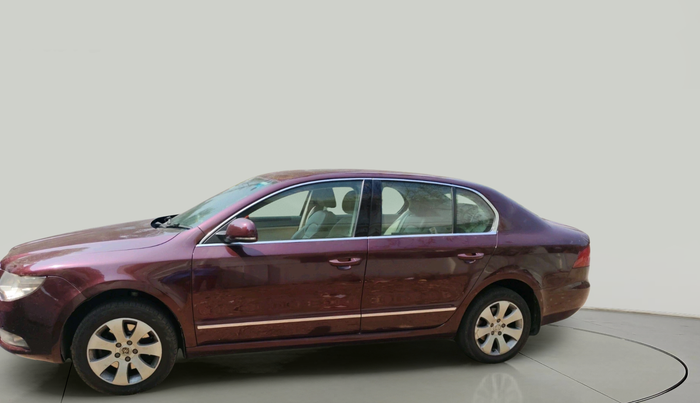 2012 Skoda Superb ELEGANCE 2.0 TDI CR AT, Diesel, Automatic, 84,197 km, exterior