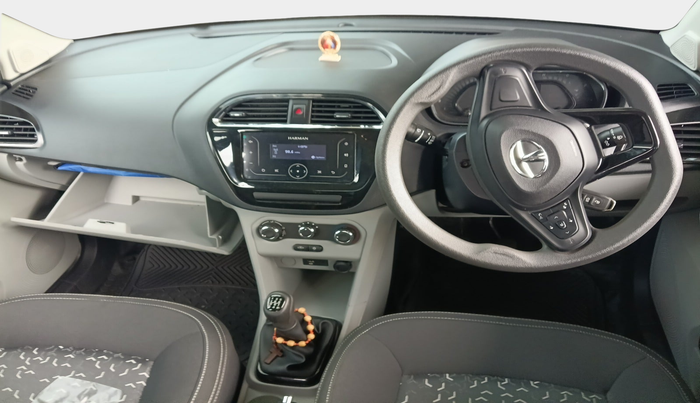 2023 Tata Tiago XT PETROL, Petrol, Manual, 9,150 km, interior