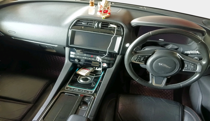 2017 Jaguar F- PACE PRESTIGE 2.0 DIESEL, Diesel, Automatic, 76,933 km, interior