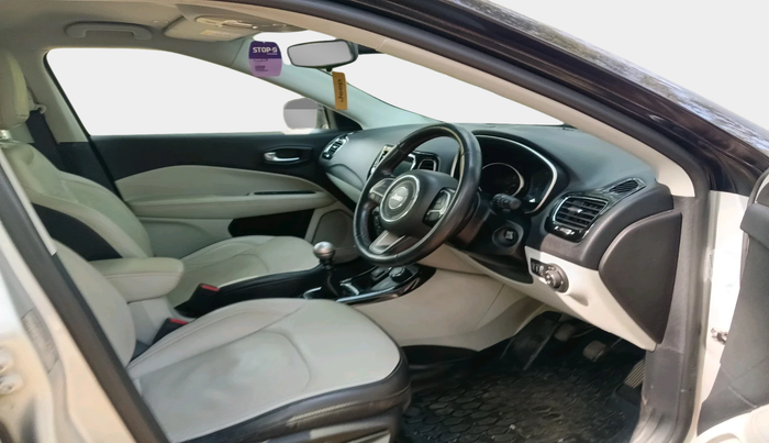 2018 Jeep Compass LIMITED 2.0 DIESEL 4X4, Diesel, Manual, 1,39,247 km, interior