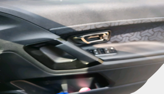 2021 Tata Harrier XZA PLUS 2.0L DARK EDITION, Diesel, Automatic, 1,27,198 km, interior