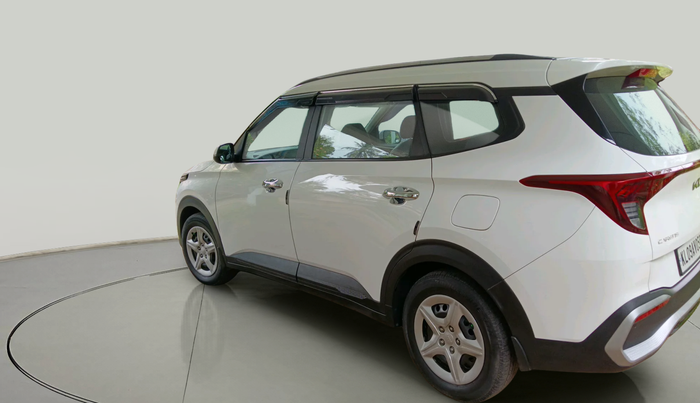 2022 KIA CARENS PRESTIGE 1.5 PETROL 7 STR, Petrol, Manual, 69,715 km, exterior