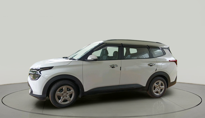 2022 KIA CARENS PRESTIGE 1.5 PETROL 7 STR, Petrol, Manual, 69,715 km, exterior